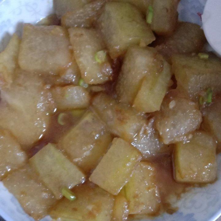 红烧冬瓜最完美做法，不加一滴水，瞬间秒杀红烧肉