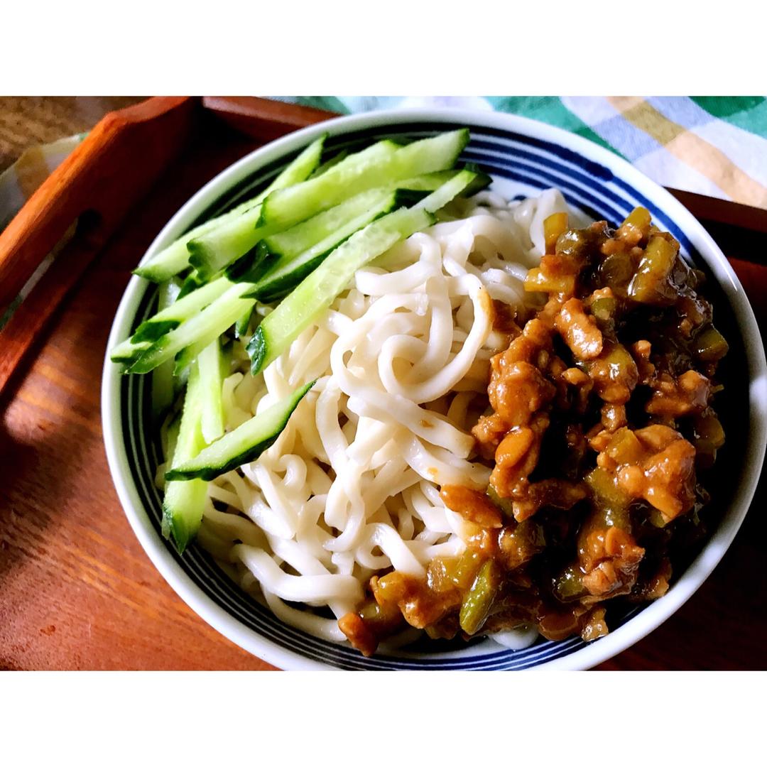 家乡味道，爸爸的炸酱面