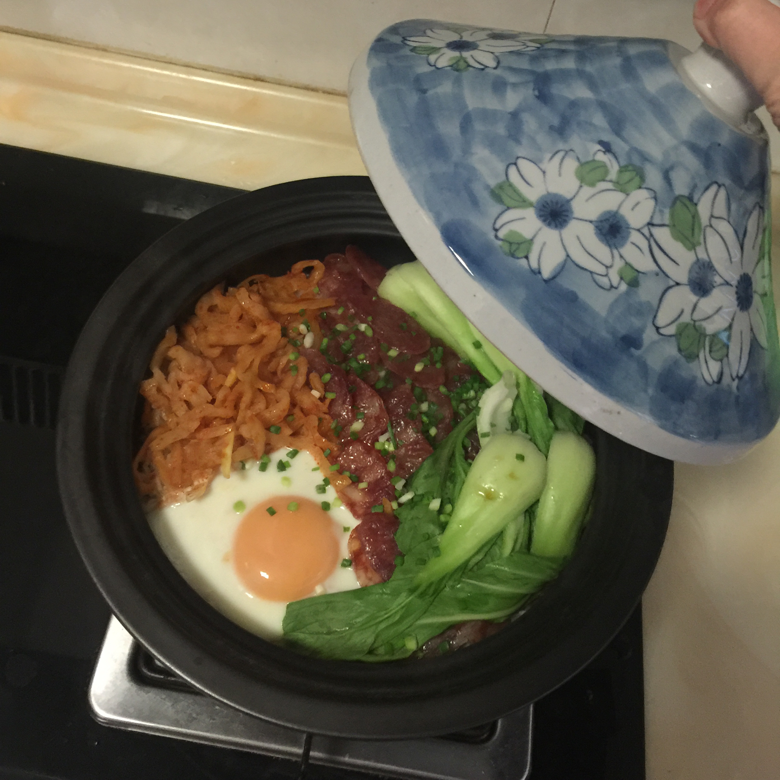 香肠煲仔饭