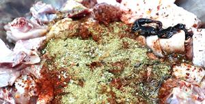 沿海地区名菜色香味俱全蛤蜊炒鸡的家常做法的做法 步骤2