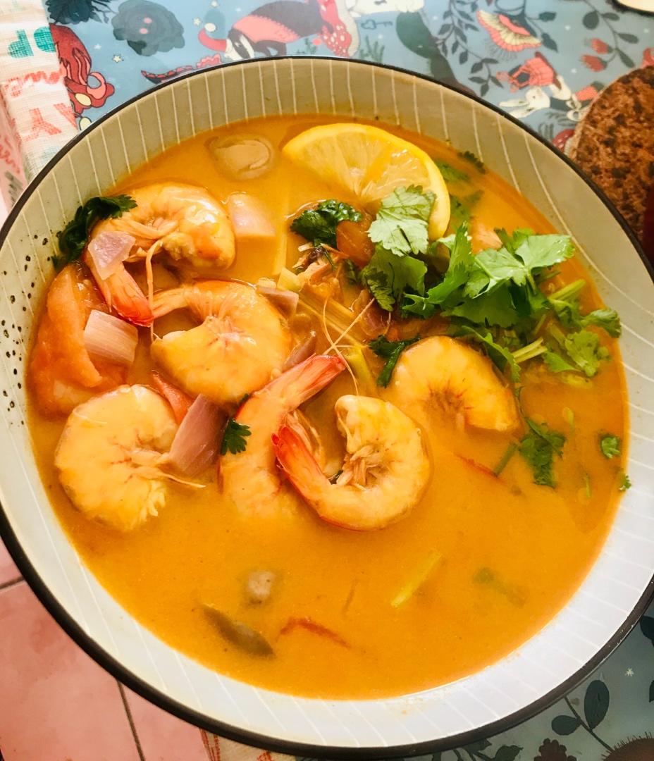 旺汪wang做的泰式冬阴功汤