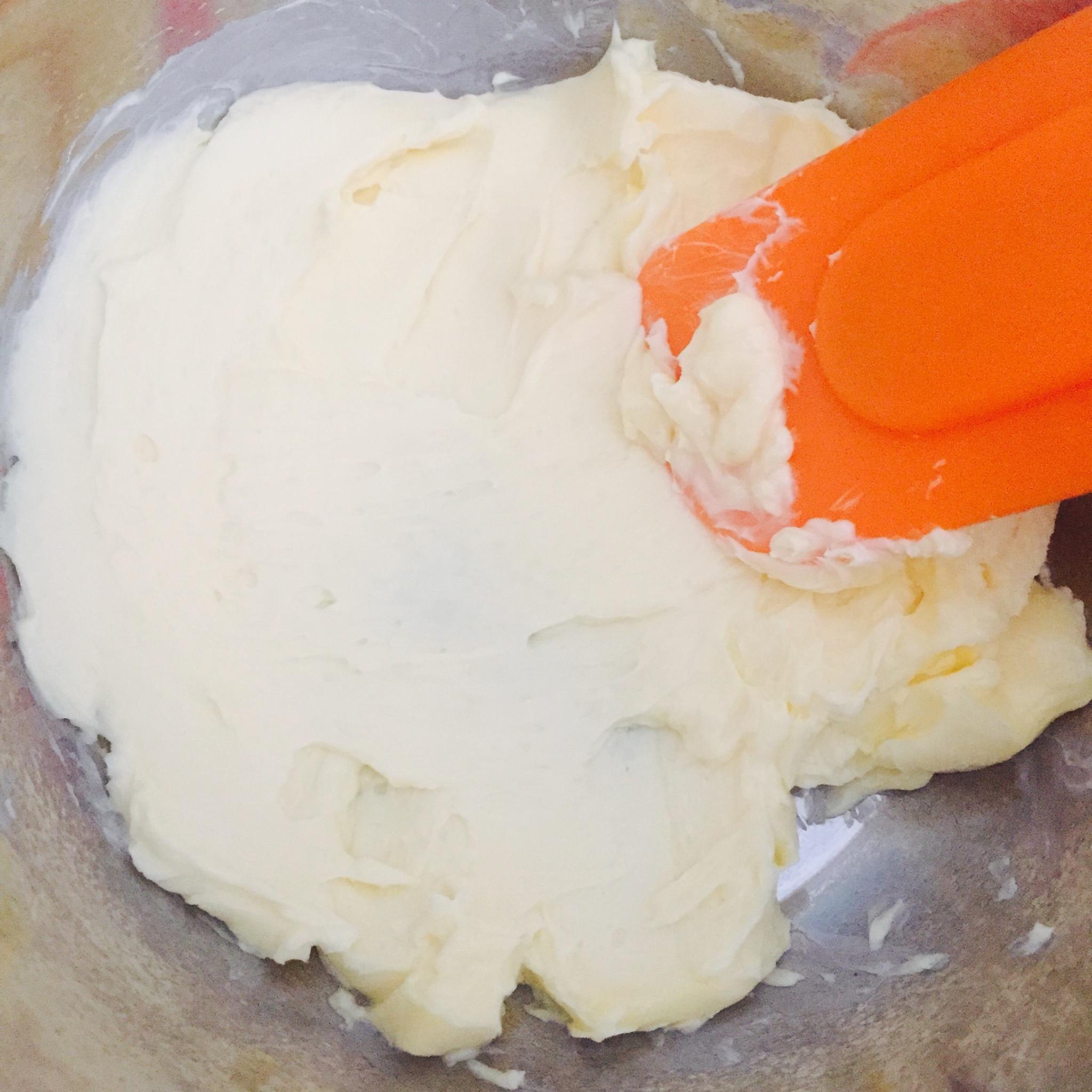 软化黄油成膏状的好方法（新手）的做法