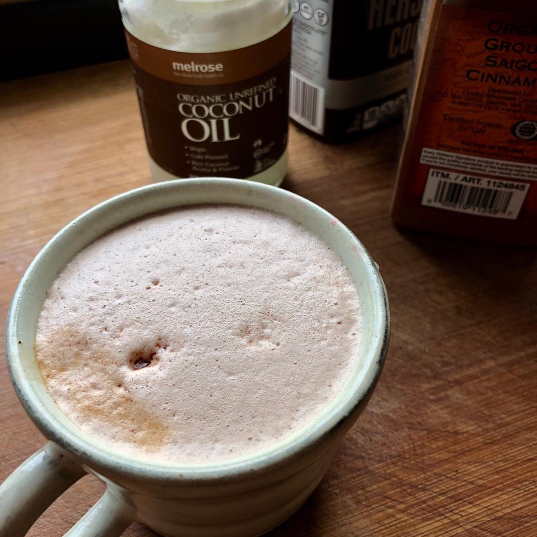 丝滑椰子油咖啡<Coconut Oil Coffee>