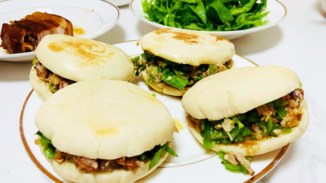 肉夹馍(白吉馍的制作)