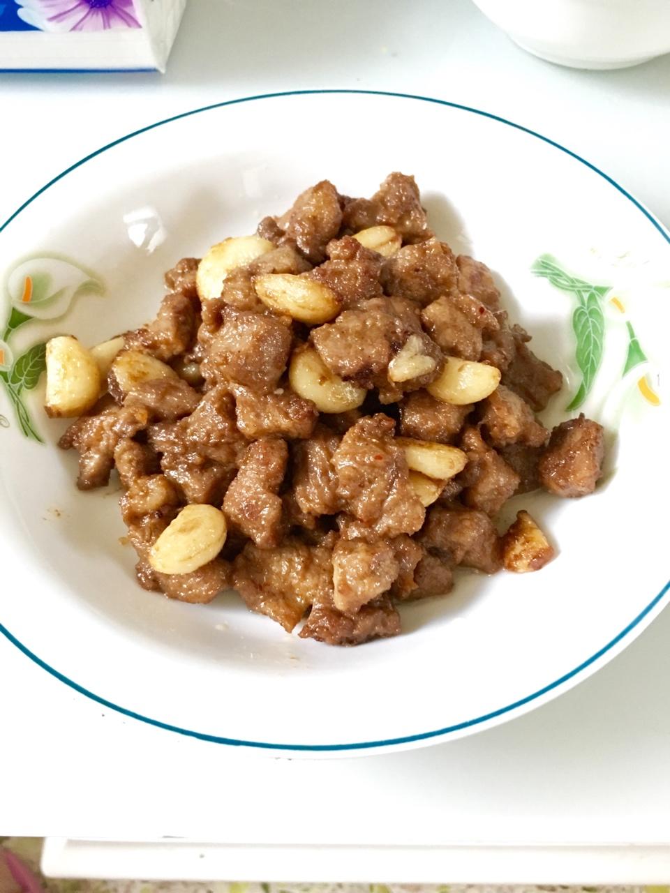 黑蒜子牛肉粒