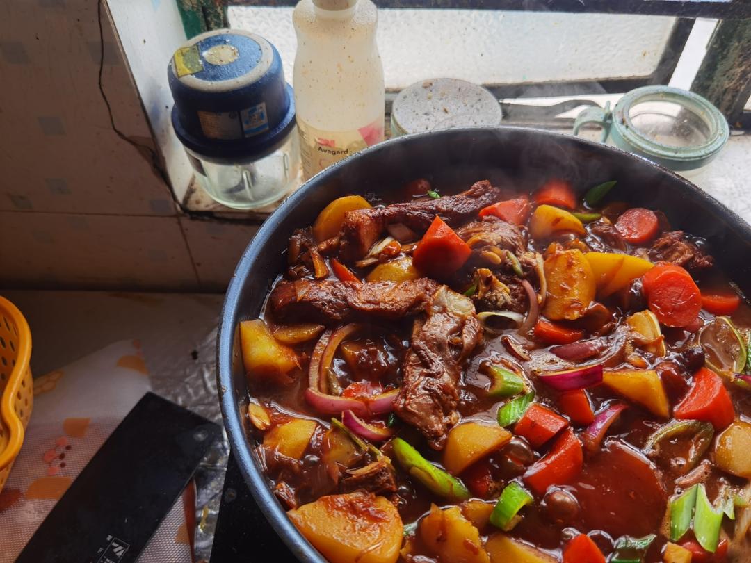羊肉土豆胡萝卜 不仅仅是红烧