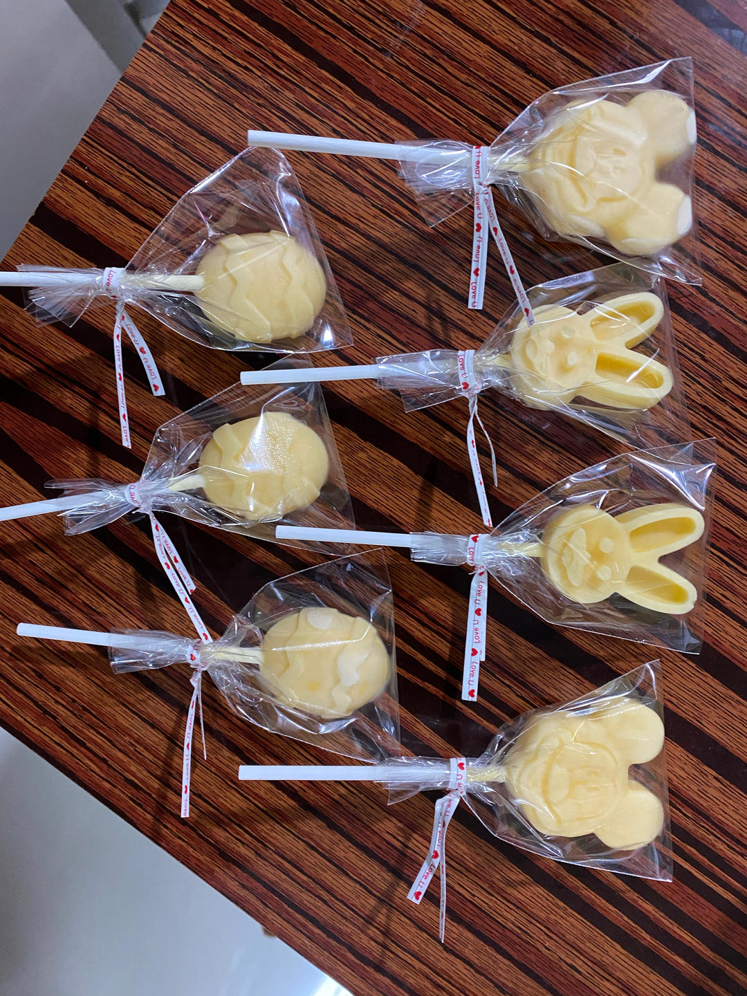 奶酪棒（秒杀市面上的妙可蓝多、女儿每天至少吃两支）