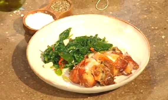 鸡蛋培根菠菜酿鸡腿的做法