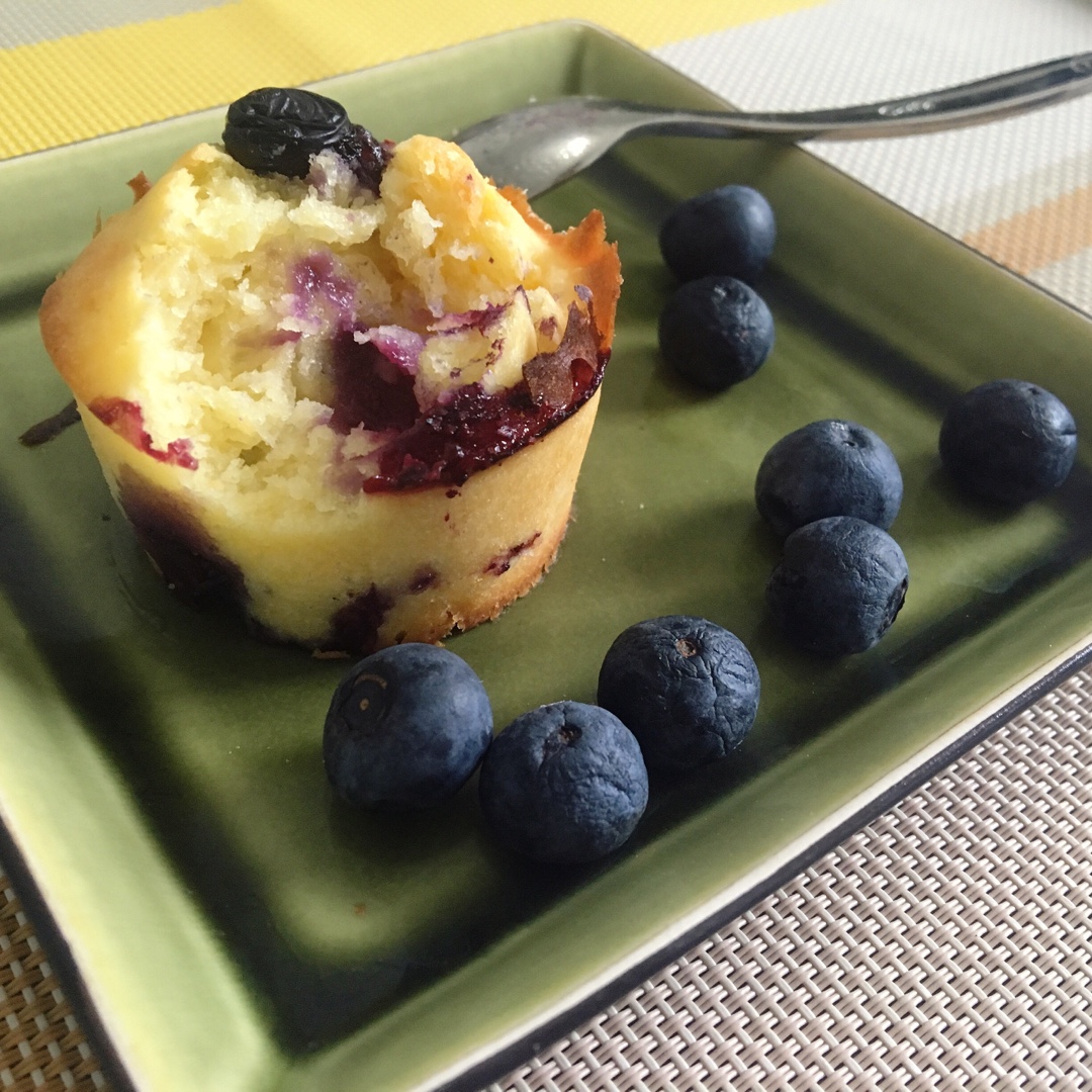 蓝莓玛芬蛋糕 Blueberry Muffin