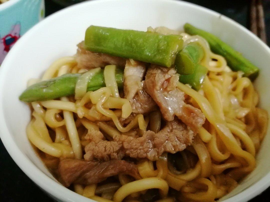豆角焖面