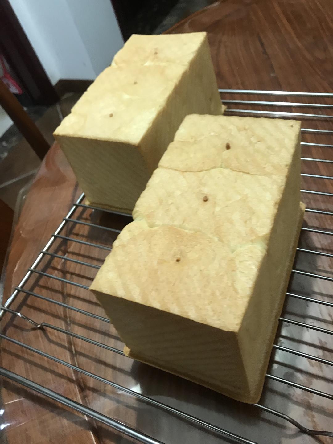 奶香超浓郁的淡奶油吐司（消灭淡奶油）