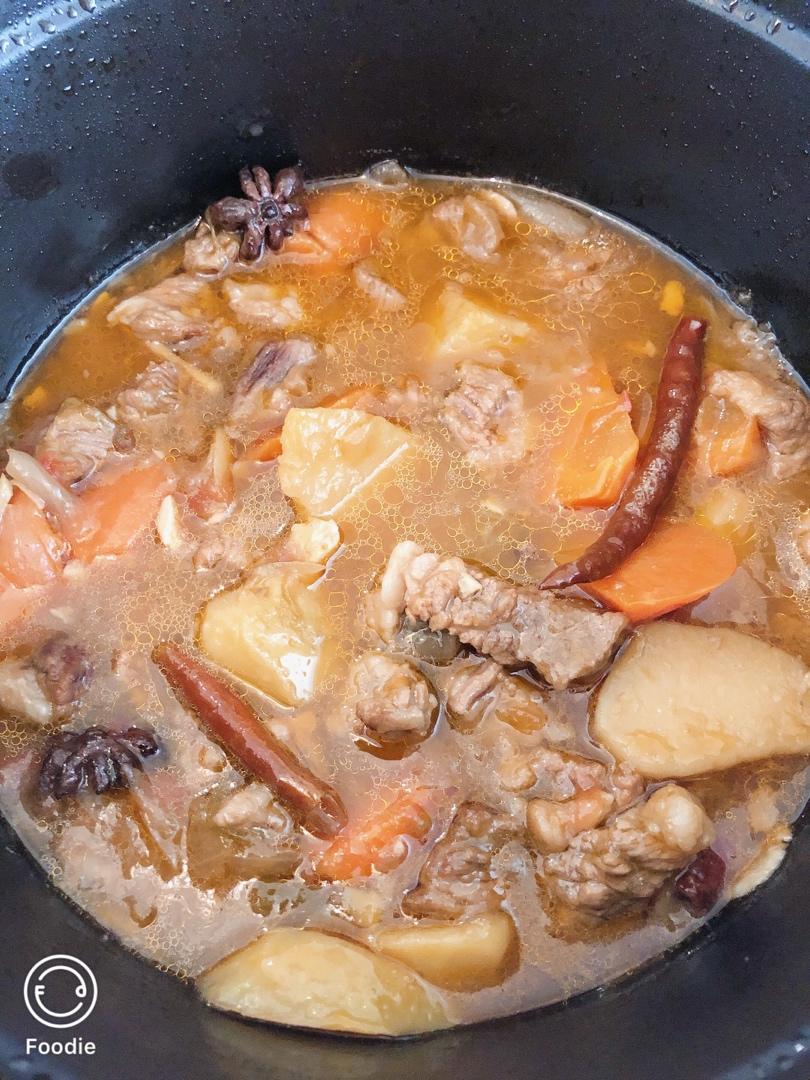 红烧牛肉土豆 （独家秘制）