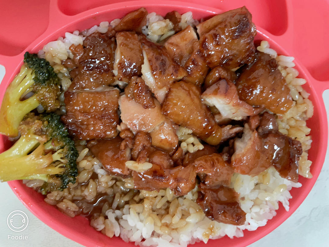 满口爆汁的叉烧鸡腿饭