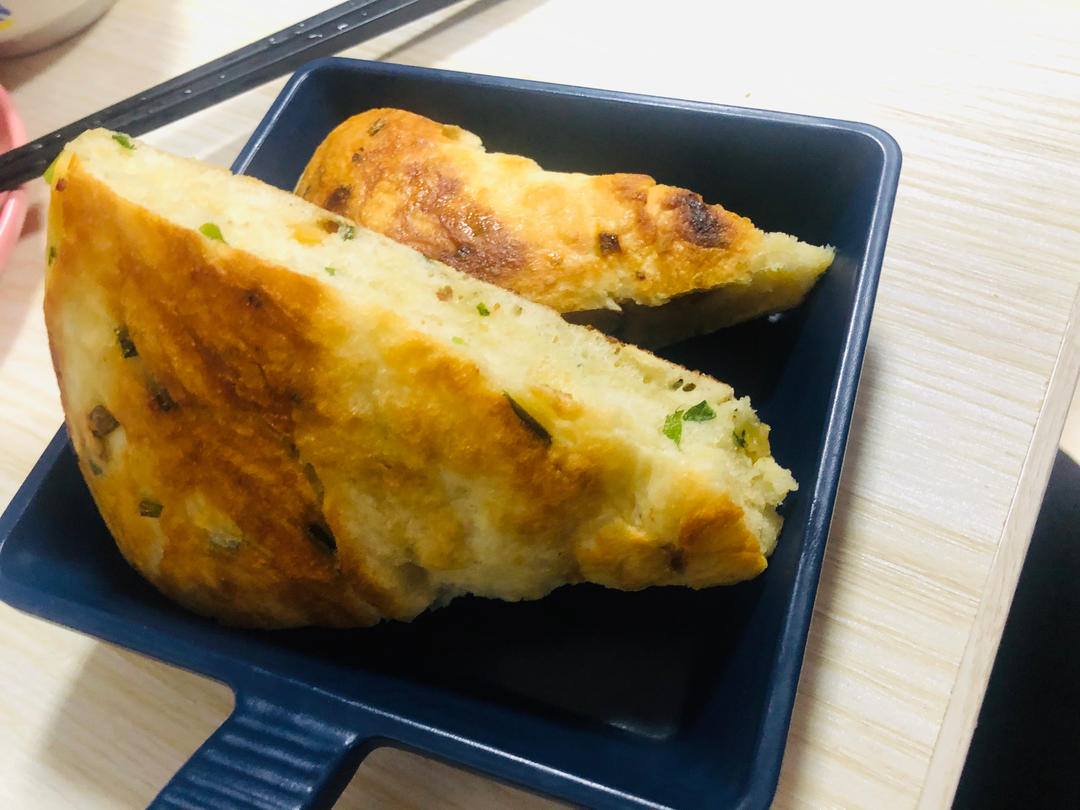 手不沾面做发面大饼