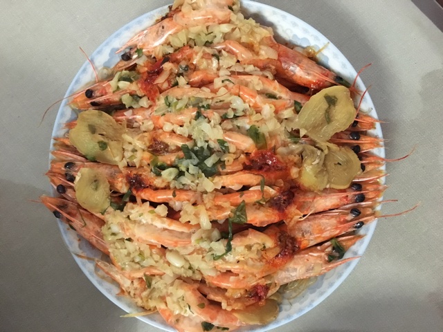 蒜蓉粉丝蒸虾