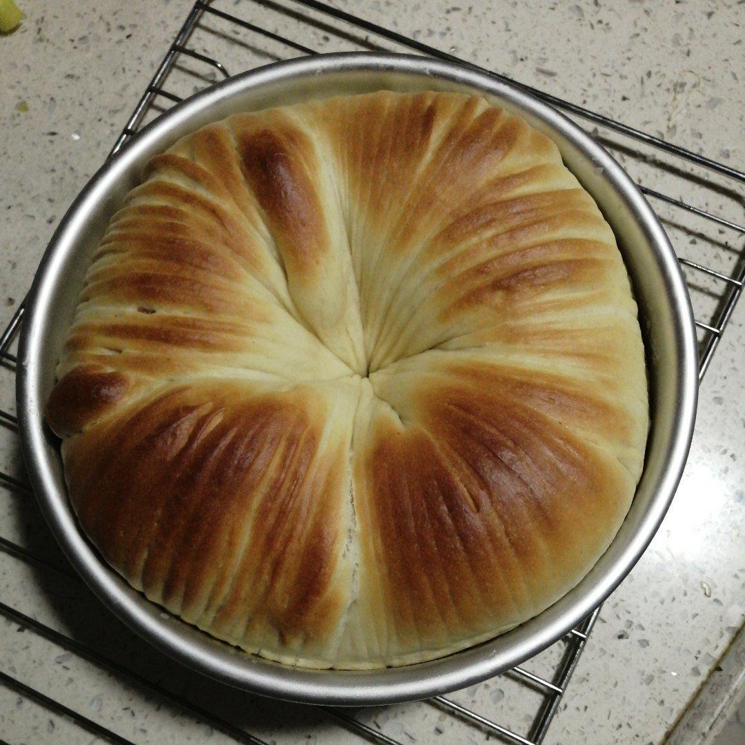 网上超火的毛线球面包~肉松馅料的毛线球面包