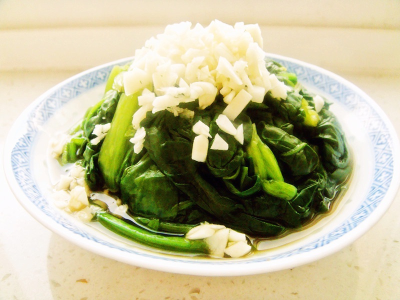 凉拌菠菜