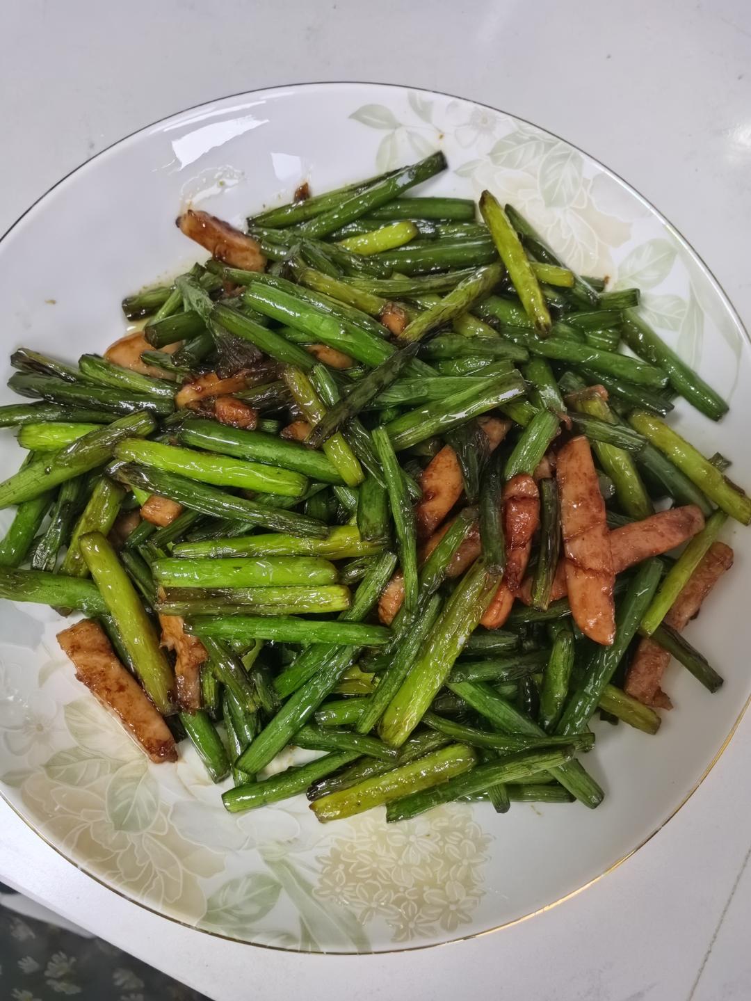 做法简单又下饭的炒蒜苔❗️