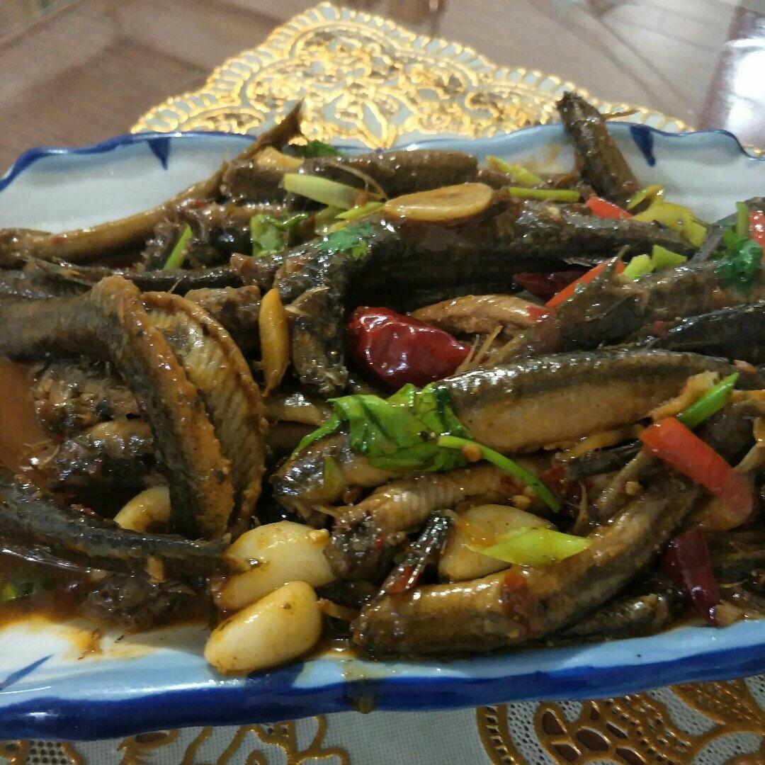 红烧泥鳅