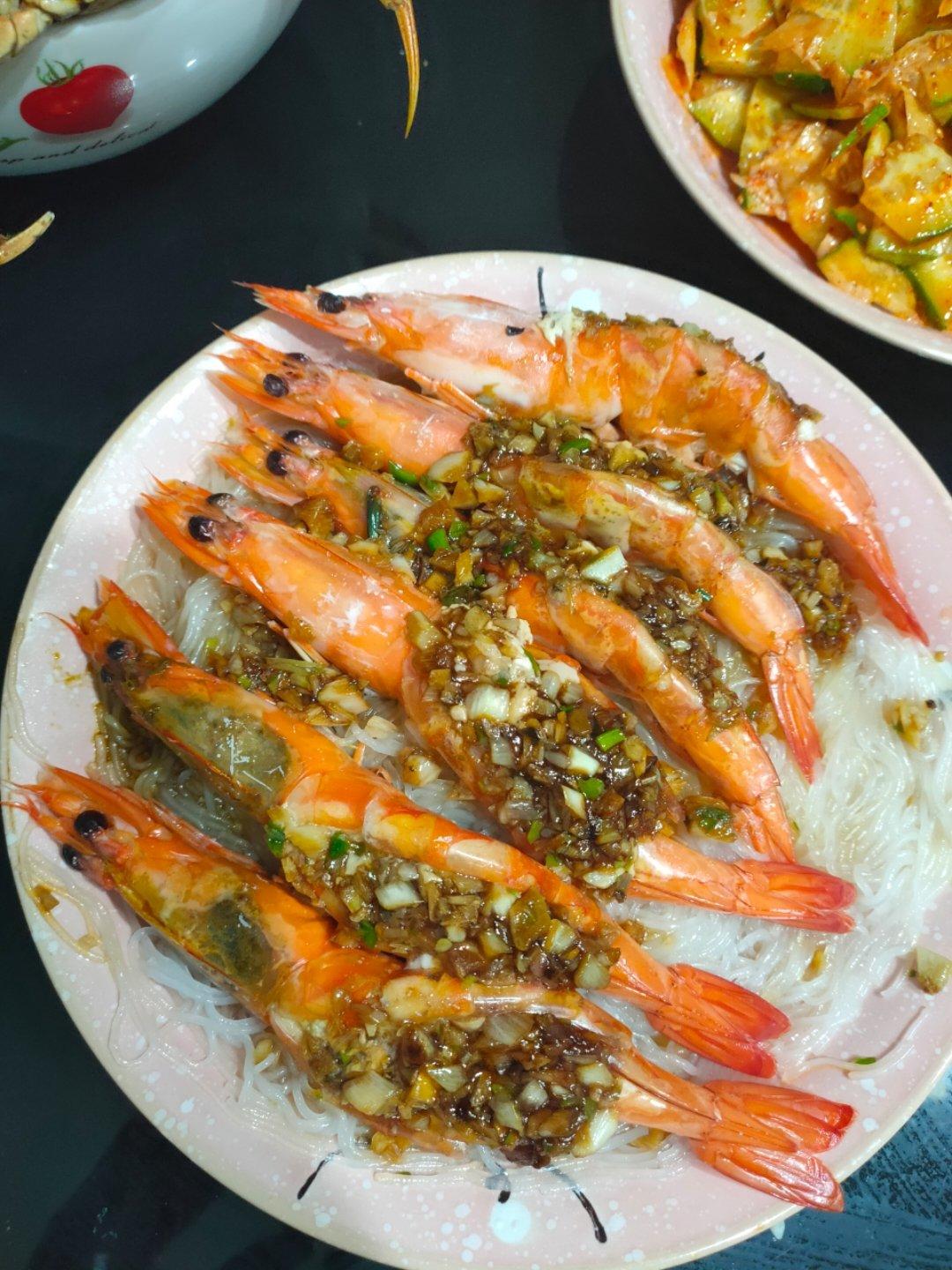 蒜蓉粉丝蒸大虾
