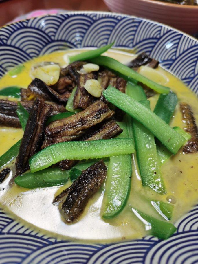 静水流深ci7u做的黄瓜煮黄鳝