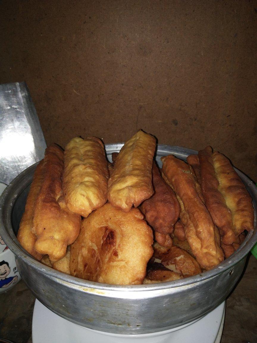 酥软小油条（早餐）