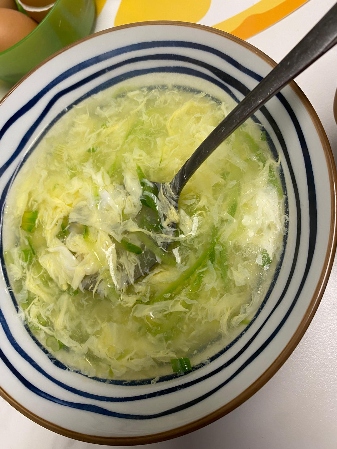 玉米鲜嫩蛋花汤