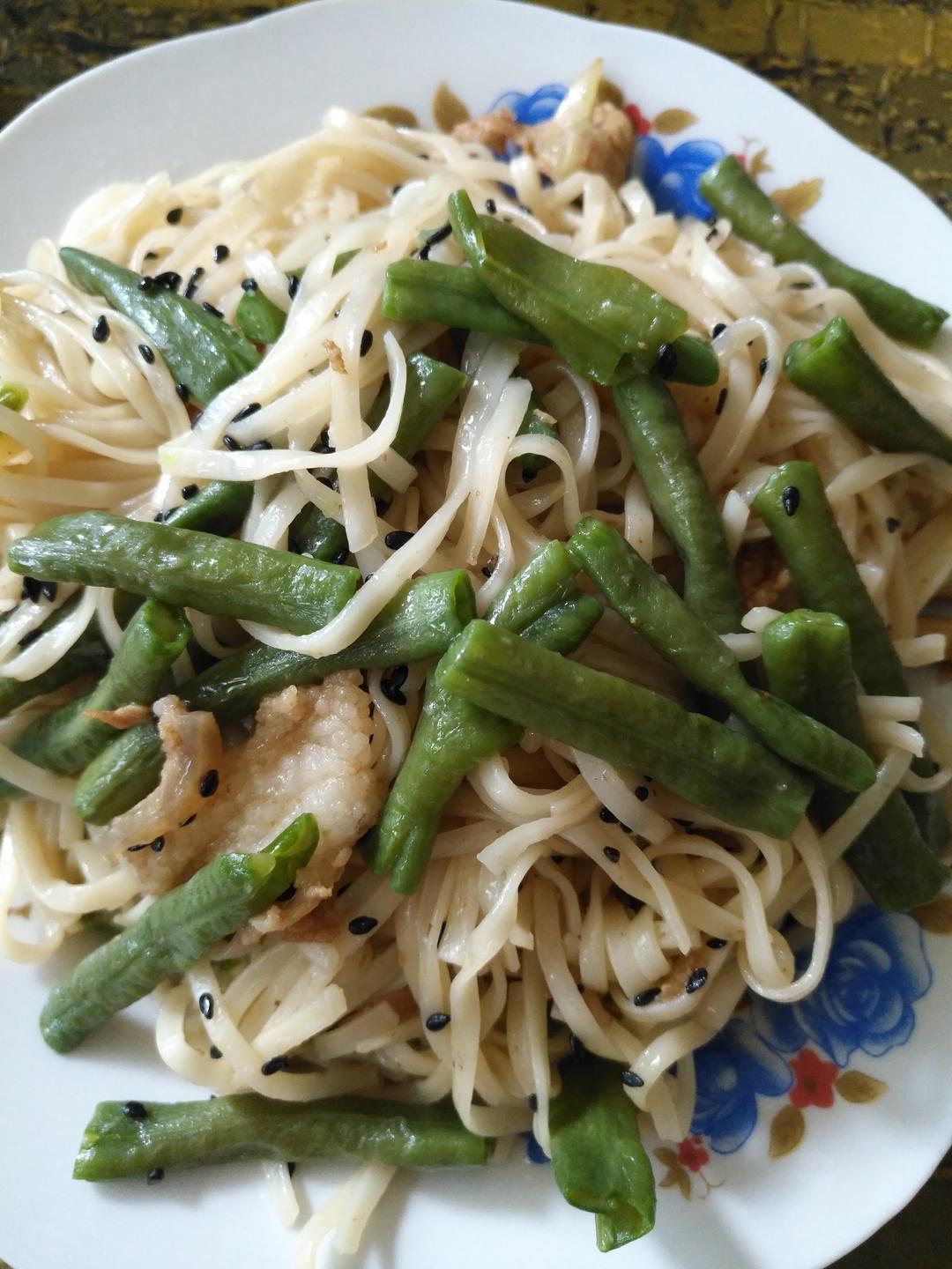 豆角焖面