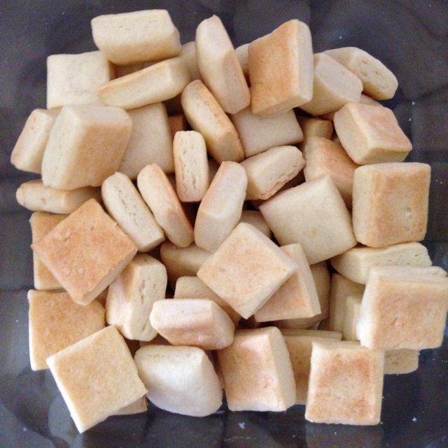 牛奶方块小饼干
