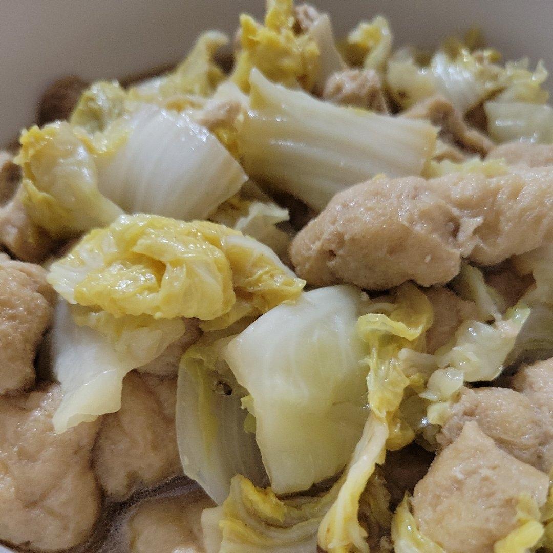 好吃到连汤汁都不剩的白菜焖豆泡，给肉都不换