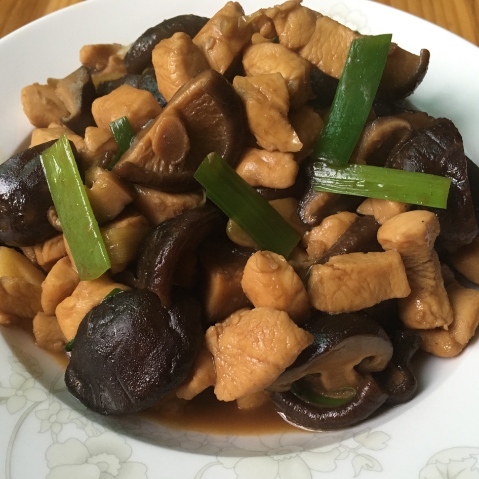 香菇炖鸡