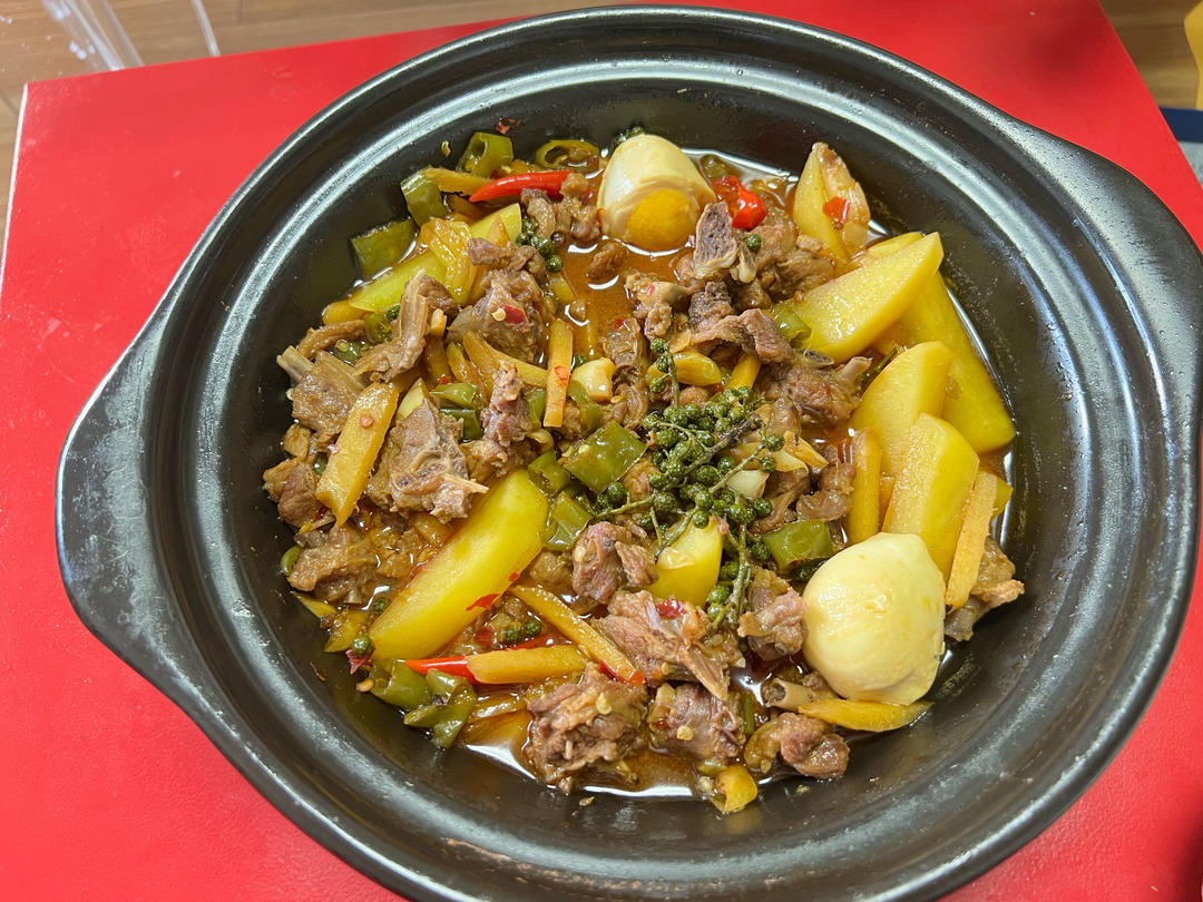 又学会一道四川下饭菜！自贡小煎鸭/子姜鸭