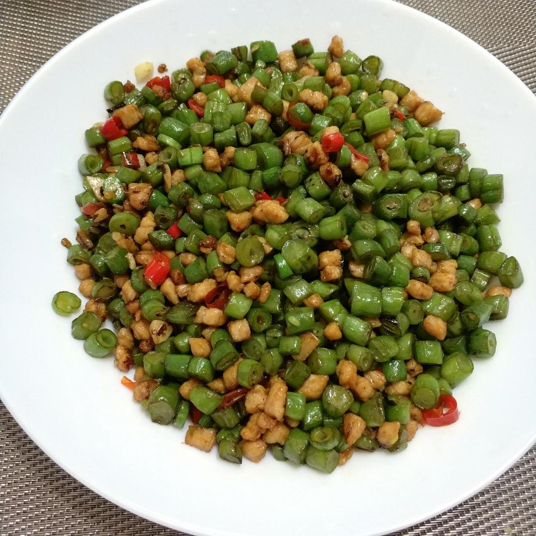 肉沫豆角下饭菜