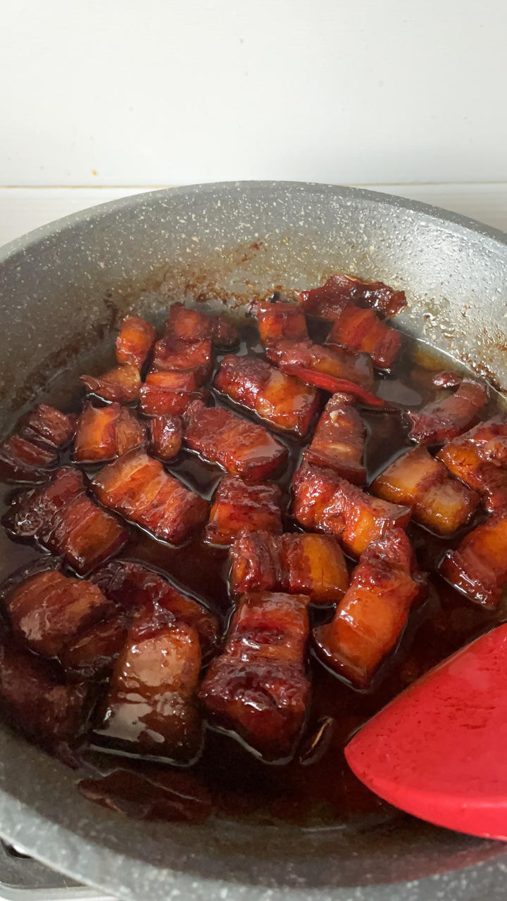 不焯水不放油的家常红烧肉