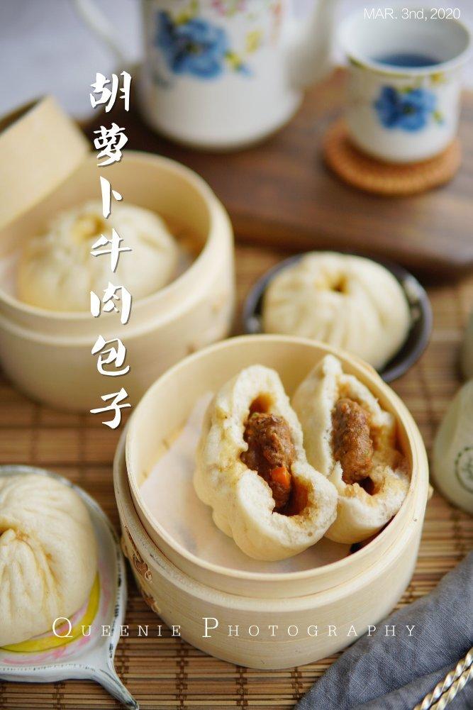 鲜美多汁的洋葱牛肉包子