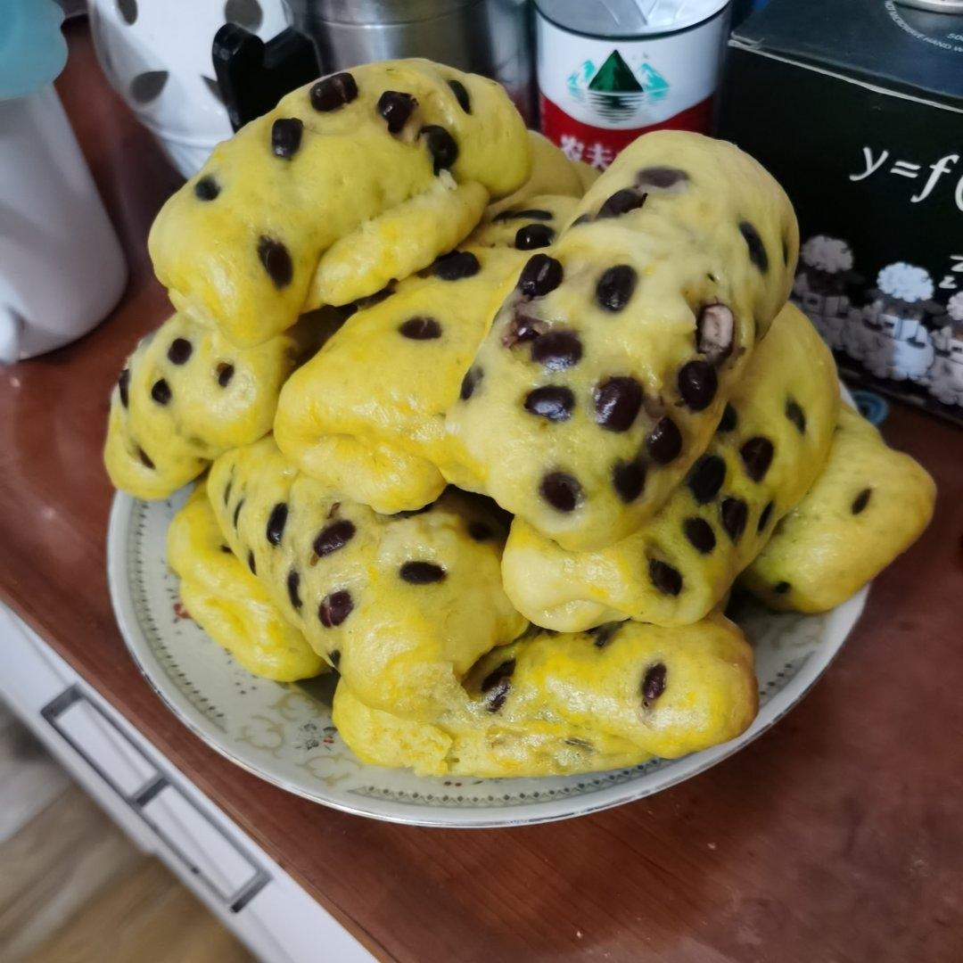 南瓜蜜豆卷 营养又健康 蓬松煊软比面包还好吃 附细节视频详解