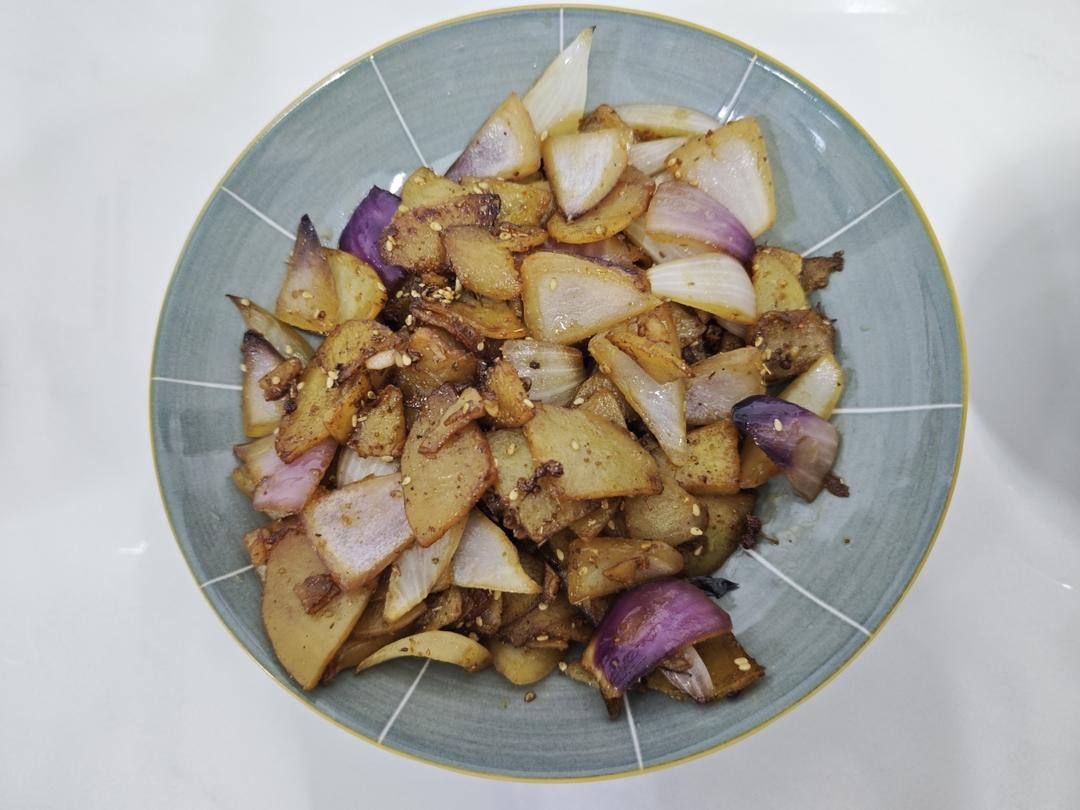 孜然洋葱炒土豆