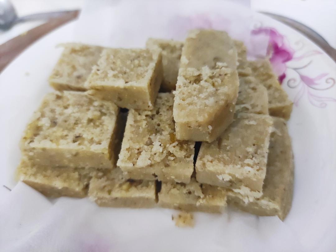 绿豆茯苓糕
