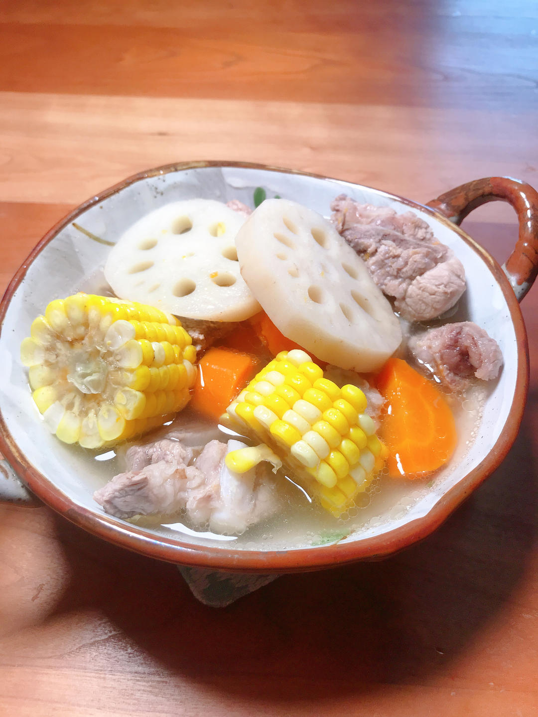 玉米排骨汤（电饭煲）