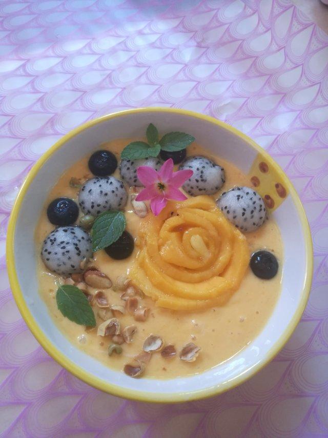 思慕雪碗的3+2种有爱吃法「厨娘物语」