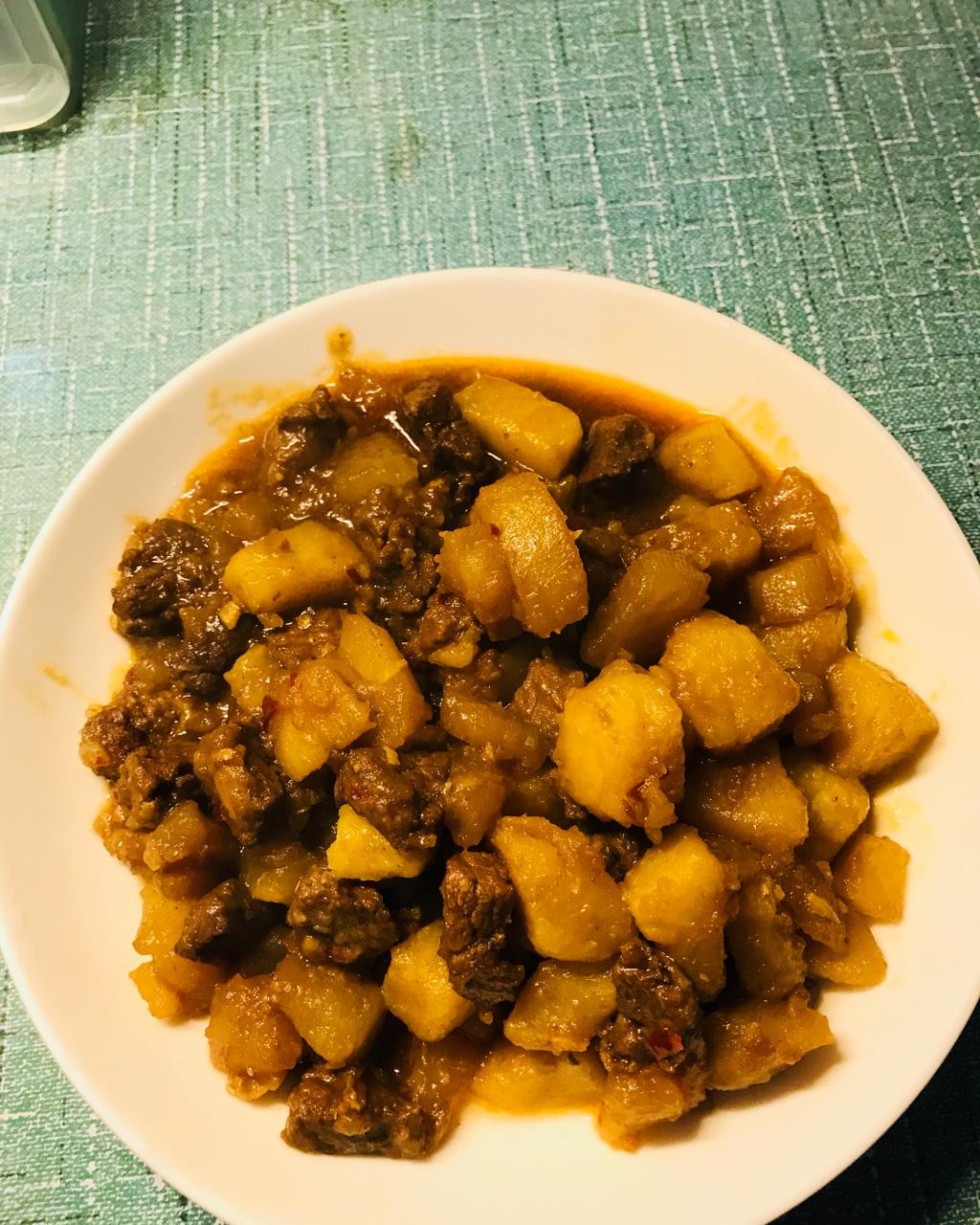 红烧牛肉土豆 （独家秘制）