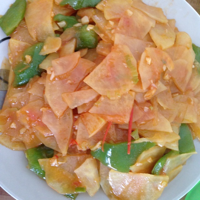 西红柿炒土豆片