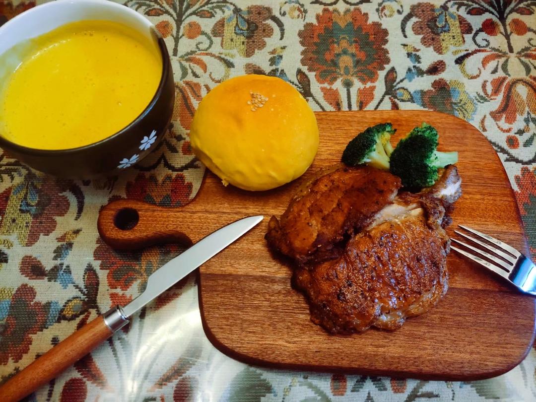 糯叽叽的黄米包