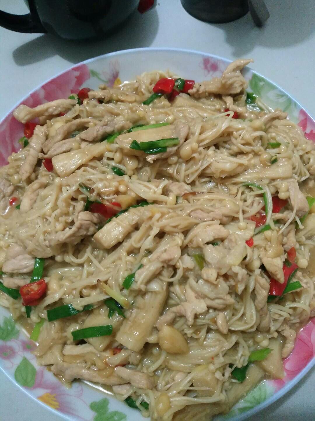 肉末金针菇