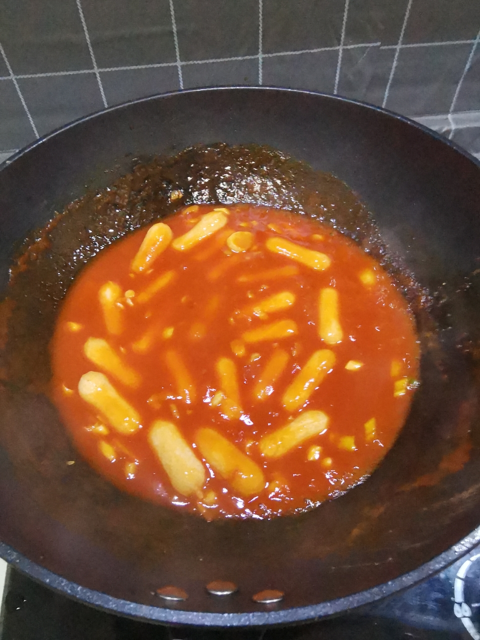 番茄酱炒年糕的做法 步骤3