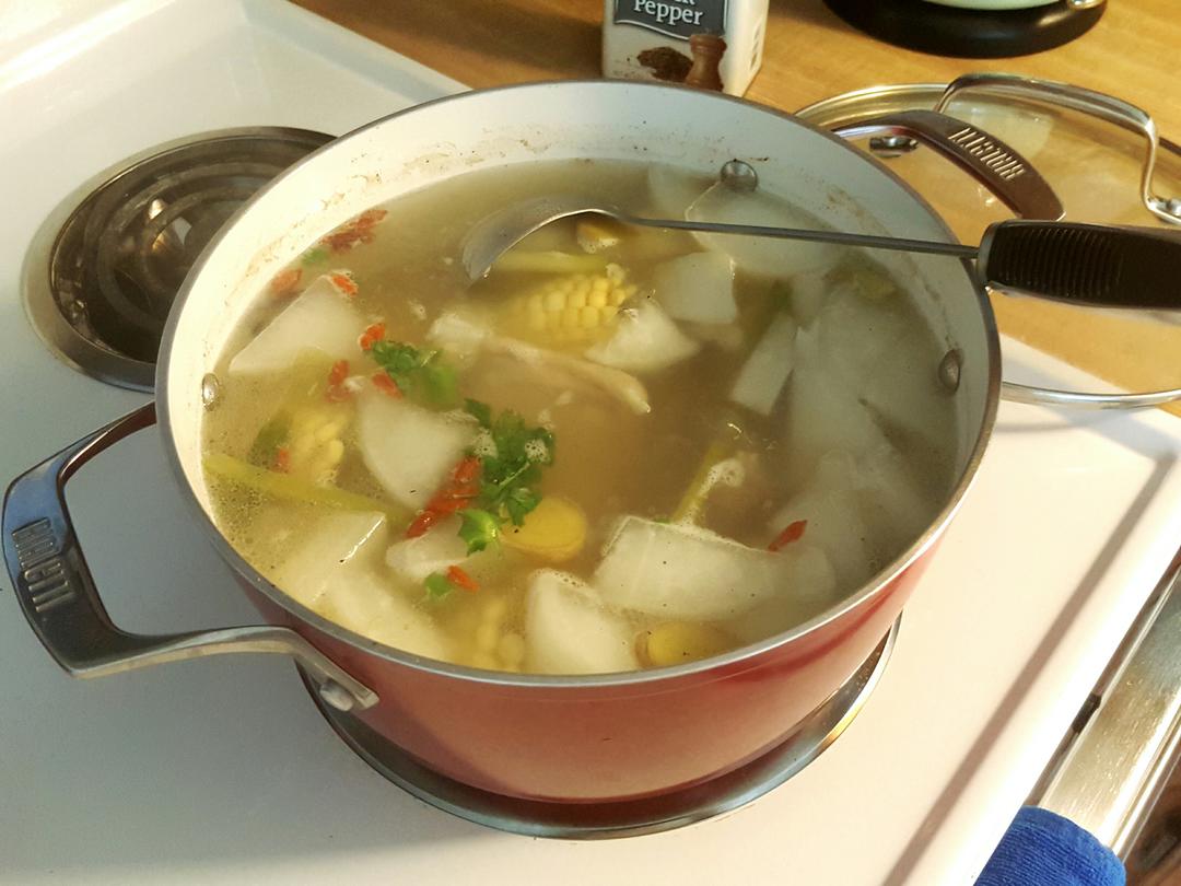 萝卜排骨汤