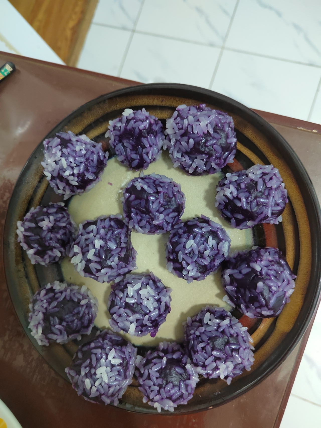 年夜饭必备系列丨高颜值自制紫薯糯米丸子