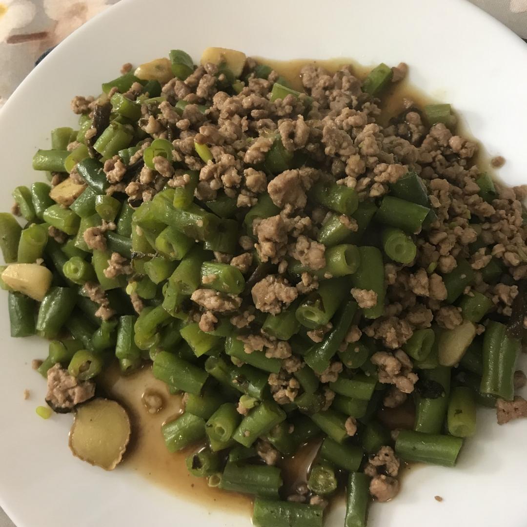 榄菜肉末四季豆