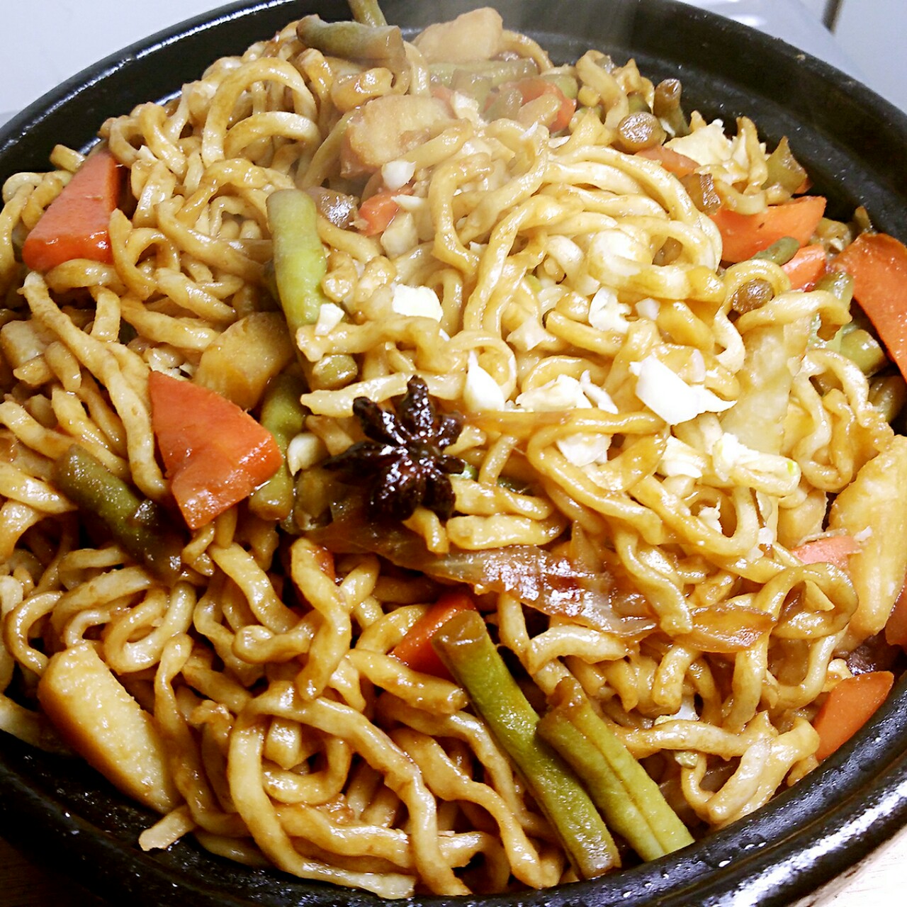 灵媒做的塔吉锅豆角焖面