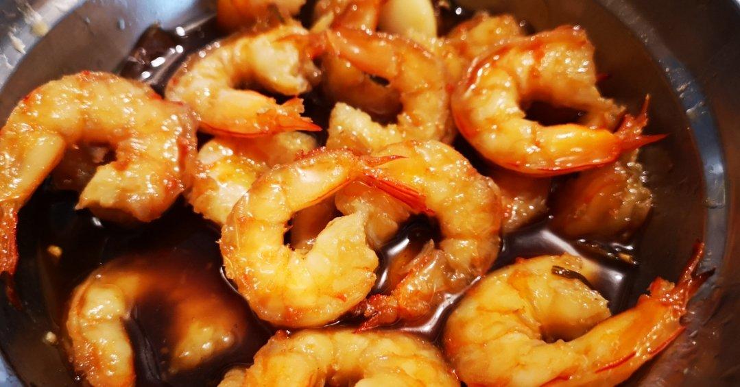 葱爆香甜红烧大虾